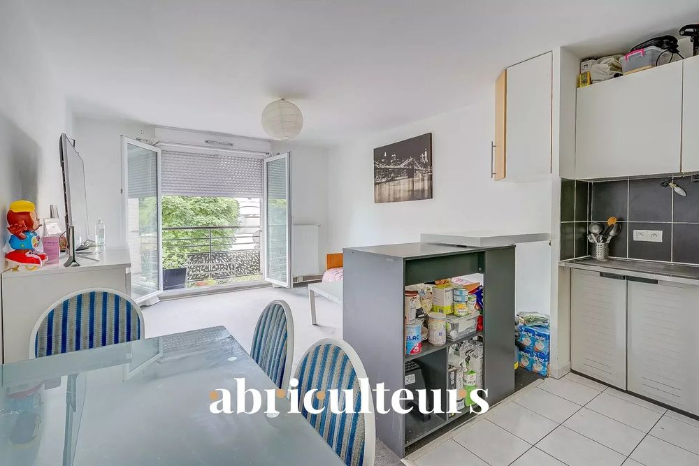 Appartement 2 pièces de 43 m2 en vente à Athis-Mons - Idéal pour primo accédant